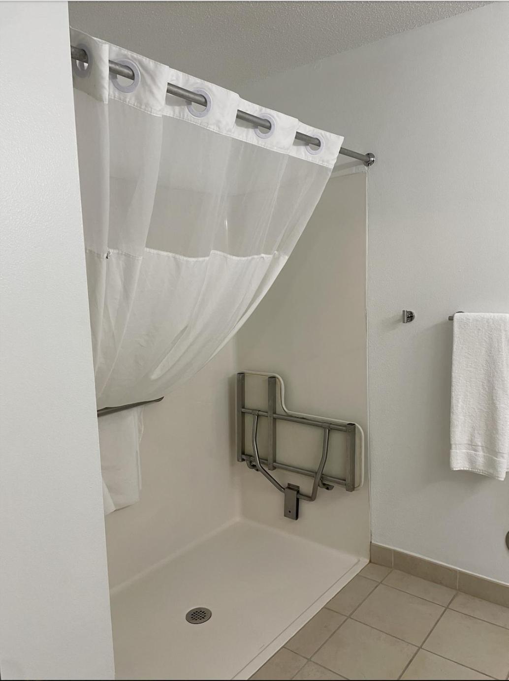 Harmony Inn & Suites 道奇堡 外观 照片