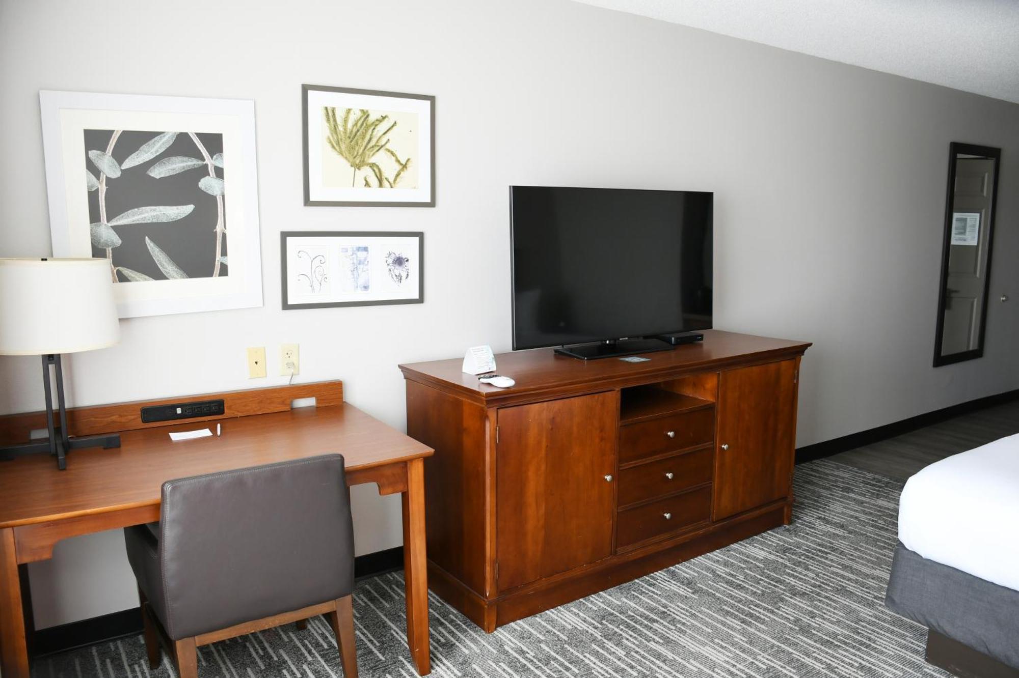 Harmony Inn & Suites 道奇堡 外观 照片